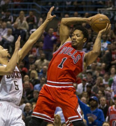 Warriors, Cavaliers y Bulls logran sufridas victorias y se ponen 3-0