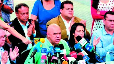 MUD hará simulacro de recolecta de firmas