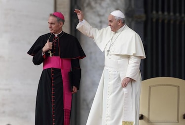 El Papa reúne en el Vaticano a excluidos y precarios de todo el mundo