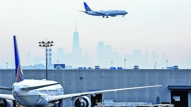 Estados Unidos, dispuesto a prohibir computadoras portátiles en aviones