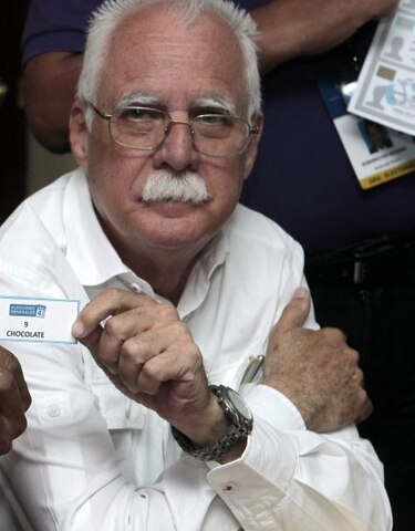 Jované felicita a Varela y anuncia su vigilancia