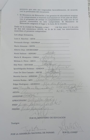 Docentes divididos tras acuerdo con el Meduca para reactivar clases el 14 de julio