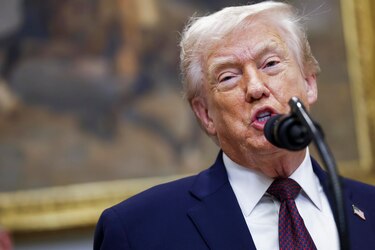 Trump propone cancelar las licencias de televisión de las cadenas de Estados Unidos que le son críticas