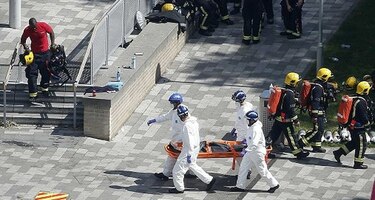 Al menos 12 muertos y numerosos desaparecidos por  incendio en Londres