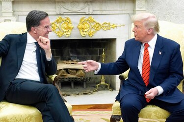 Trump insiste ante el jefe de la OTAN en que Estados Unidos debe lograr la anexión de Groenlandia