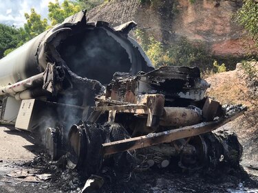 Más de 15 muertos y 40 heridos graves al explotar un camión cisterna en el oeste de Haití