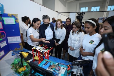 Cerca de 600 estudiantes participan en la IX Olimpiada Nacional de Robótica