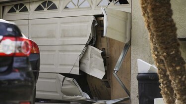 Detienen a hispano que compró los rifles usados en ataque de San Bernardino