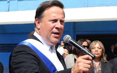 Varela viaja a Estados Unidos por compromiso familiar