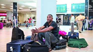 Aerolínea dominicana, suspendida por deuda