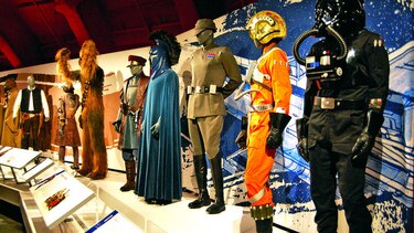 Exhiben disfraces originales de la saga ‘Star Wars’