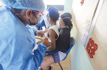 Panamá comprará 380 mil vacunas contra la covid-19  de Moderna para bebés a partir de los seis meses
