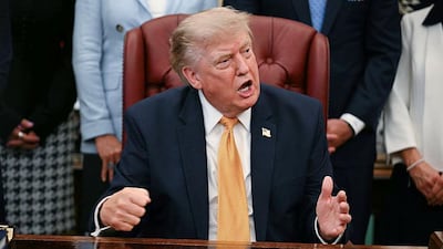 Los duros reveses que enfrenta Trump de parte de sus propios aliados