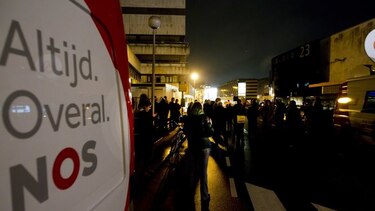 Un hombre armado irrumpe en edificio de televisión pública en Holanda y es detenido