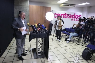 Candidato presidencial antichavista Márquez advierte de ‘serias amenazas’ sobre elecciones en Venezuela