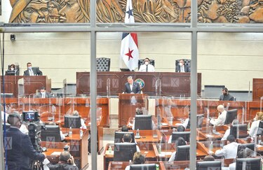 Pandemia pone a prueba al presidente Cortizo