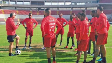 Jugadores se van acoplando en segundo día
