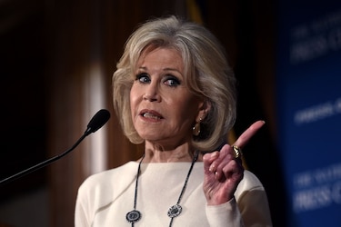 Jane Fonda planeó convencer a Trump sobre el clima con ‘voluptuosas’ activistas