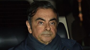 Corte aprueba libertad bajo fianza al expresidente de Nissan