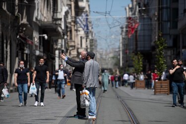 Erdogan anuncia nuevo confinamiento de cuatro días en Turquía