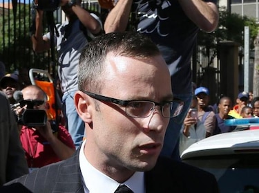 El juicio a Oscar Pistorius se reanuda tras un receso de casi tres semanas