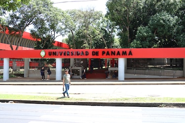 Tensión en universidades: rectores defienden su derecho a la reelección