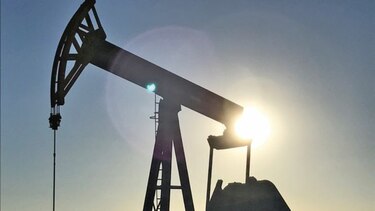 Barril de petróleo venezolano repunta a 75 dólares