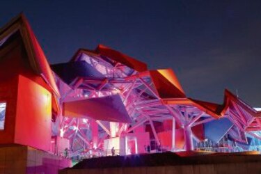 A la luz del arte y la naturaleza