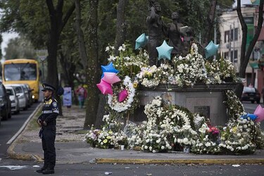 Sube a 360 la cifra de muertos por sismo en México