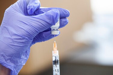 OMS alerta a países de la circulación de una vacuna contra la Covid-19 falsificada