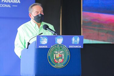 Cortizo anuncia que Panamá comenzará a aplicar tercera dosis a mayores de 55 años