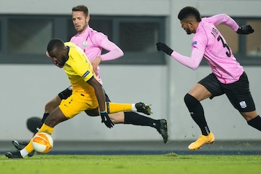 El LASK austriaco del panameño Andrés Andrade empata con el Tottenham de Mourinho