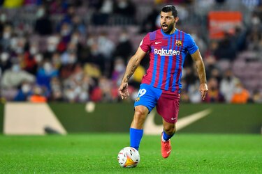 El ‘Kun’ Agüero se somete a examen cardiológico por ‘malestar torácico’