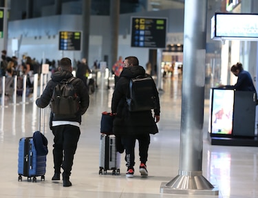 ¿Por qué no bajarán los pasajes aéreos este año?