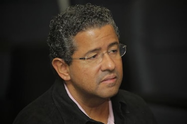 Restituyen arresto domiciliario a expresidente salvadoreño Francisco Flores