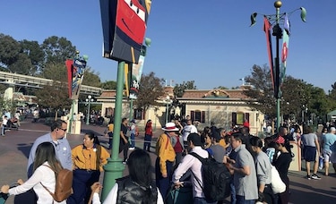 Disneylandia se recupera tras apagón
