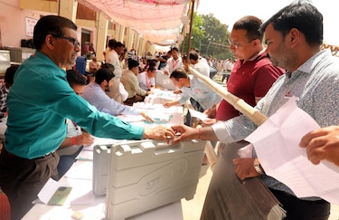 Abren las urnas en la India para la segunda fase de las elecciones generales
