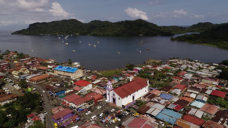 Restauración del Cristo Negro de Portobelo: Salvaguardando un patrimonio religioso