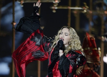 Madonna, demandada por dos fans por retraso de 2 horas en su concierto de Nueva York