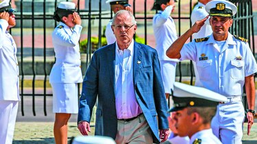 Pedro Kuczinsky se quedó solo