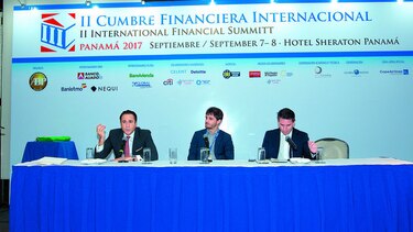 Bancos analizan retos de la digitalización