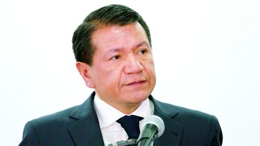 Renuncia el defensor del Pueblo de Colombia
