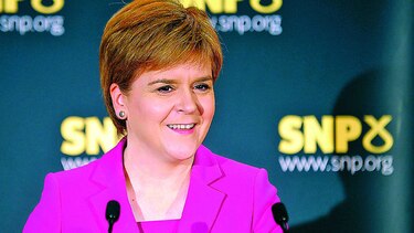 Sturgeon anuncia nuevos intentos para la independencia