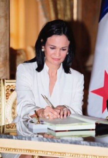 Ministros de Estado tomaron posesión ayer