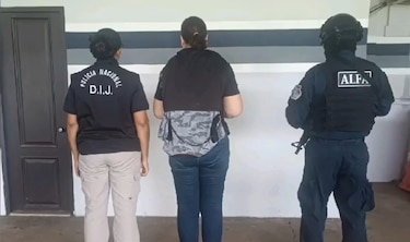 Arrestan a tres mujeres por estafa de $40 mil en venta de falsos paquetes de viaje