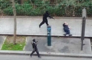 Se entrega sospechoso más joven del ataque a 'Charlie Hebdo'