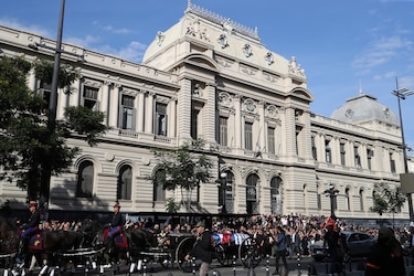 Una multitud de uruguayos despide a José Mujica en las calles de Montevideo