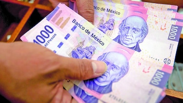 Peso mexicano, divisa ‘interesante de tener’