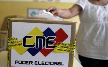 Oposición venezolana celebra mañana elecciones primarias en la mitad del país