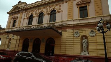 Una empresa se interesa por obras en el Teatro Nacional